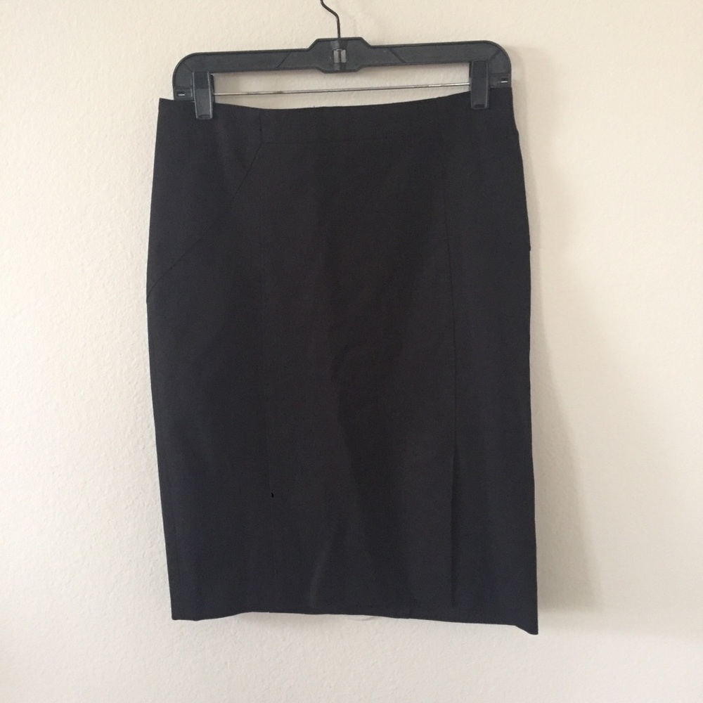 Banana Republic pencil skirt, size 6.